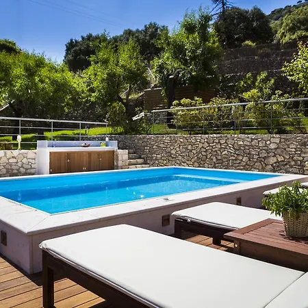 Villa Iconic - Rosa
